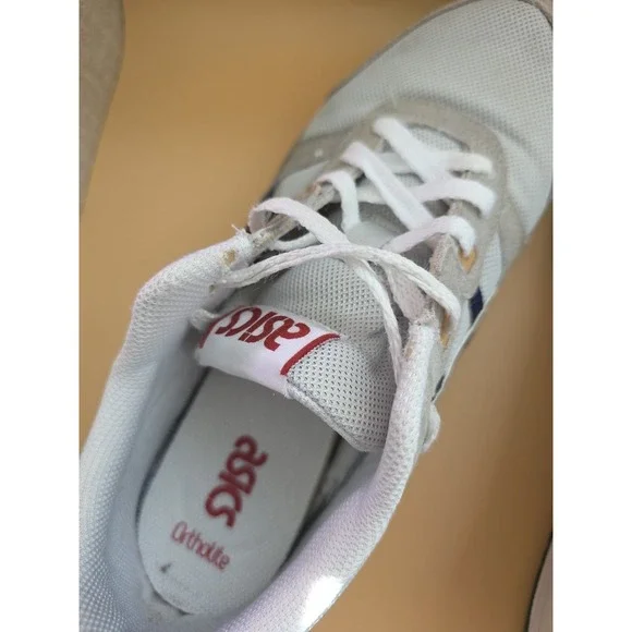 ASICS Lyte Classic SportStyle Sneakers Grey White Casual Shoes Size 8111 - Picture 9 of 9